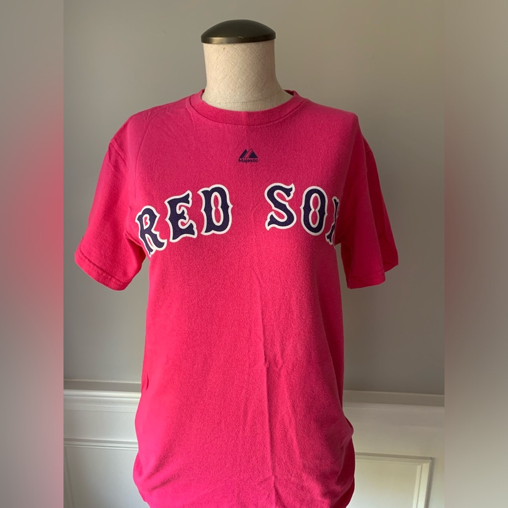 Women’s Small Pedroia Red Sox T Shirt